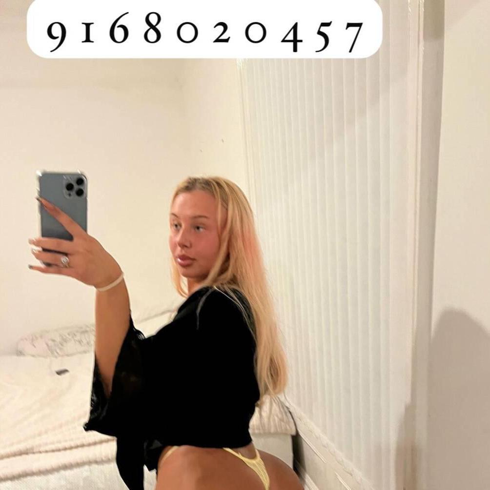 
                        Sweetdoll
                     is Female Escorts. | Cariboo | British Columbia | Canada | canadapleasure.com 