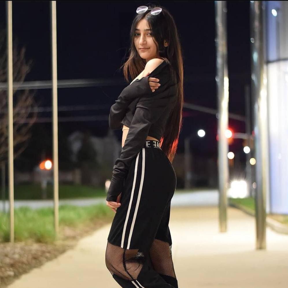 
                        Simmy
                     is Female Escorts. | St. Albert | Alberta | Canada | canadapleasure.com 