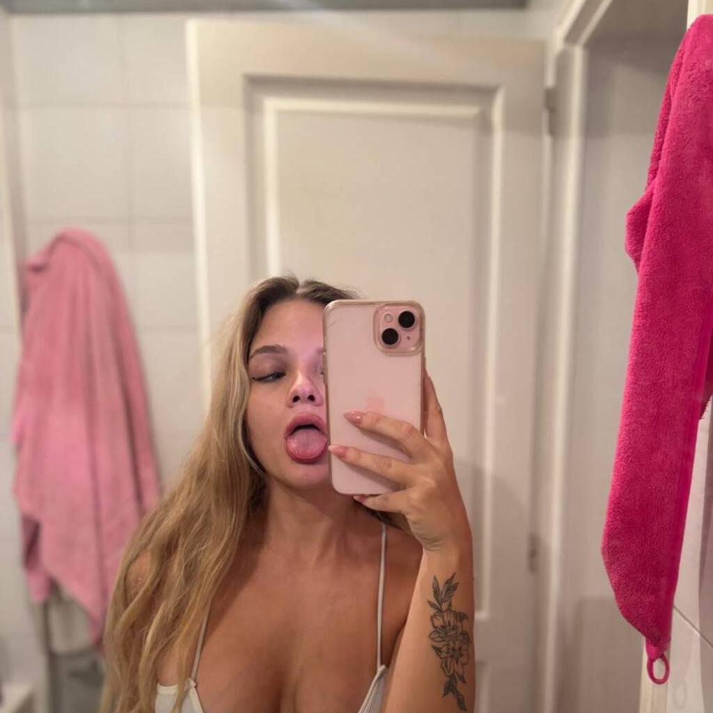 
                        Lola
                     is Female Escorts. | Newfoundland and Labrador | Newfoundland and Labrador | Canada | canadapleasure.com 