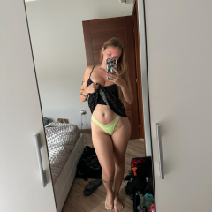 Gwen is Female Escorts. | Simcoe | Ontario | Canada | canadapleasure.com 
