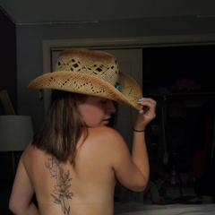 
                        Nora
                     is Female Escorts. | Calgary | Alberta | Canada | canadapleasure.com 