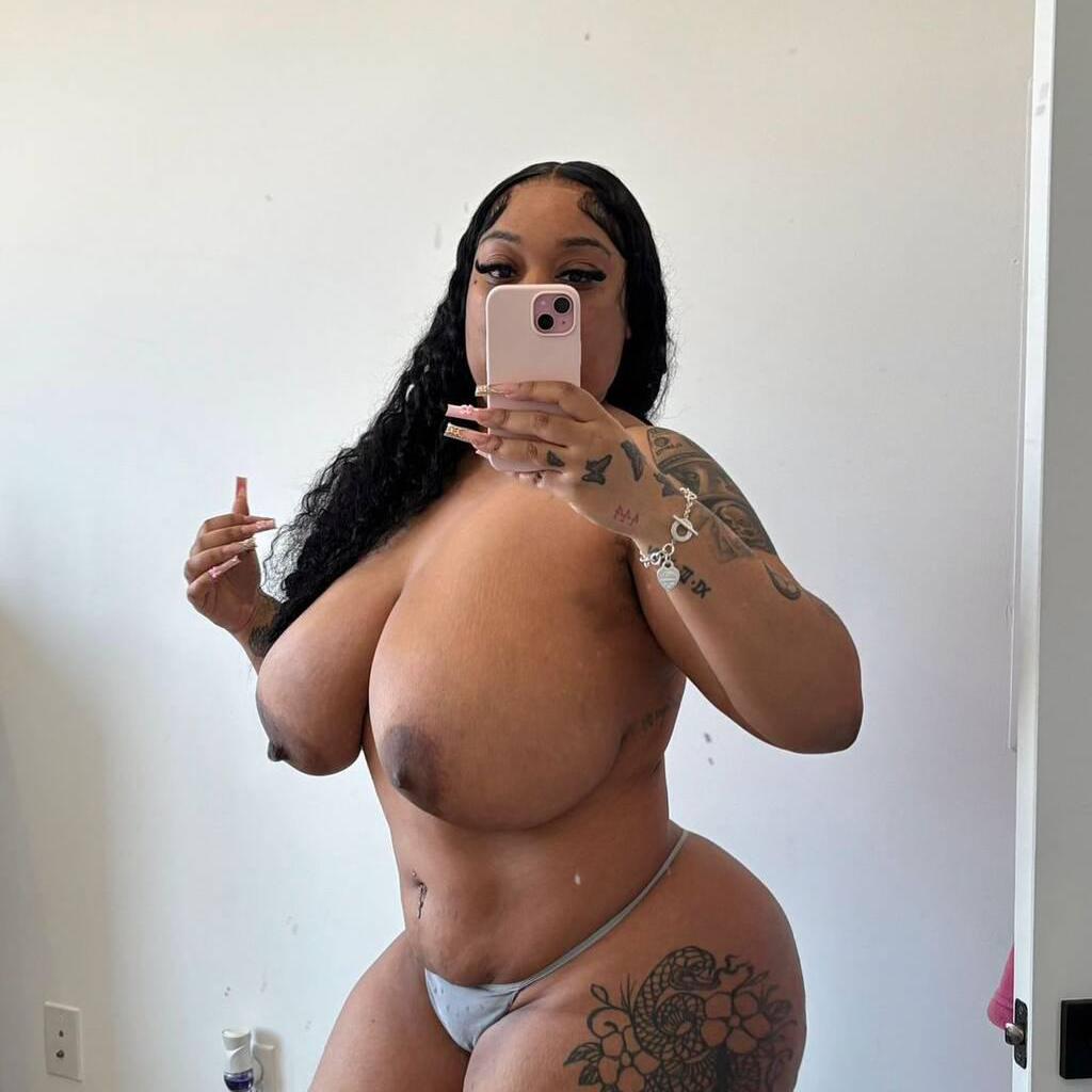 
                        Juli
                     is Female Escorts. | Ottawa | Ontario | Canada | canadapleasure.com 