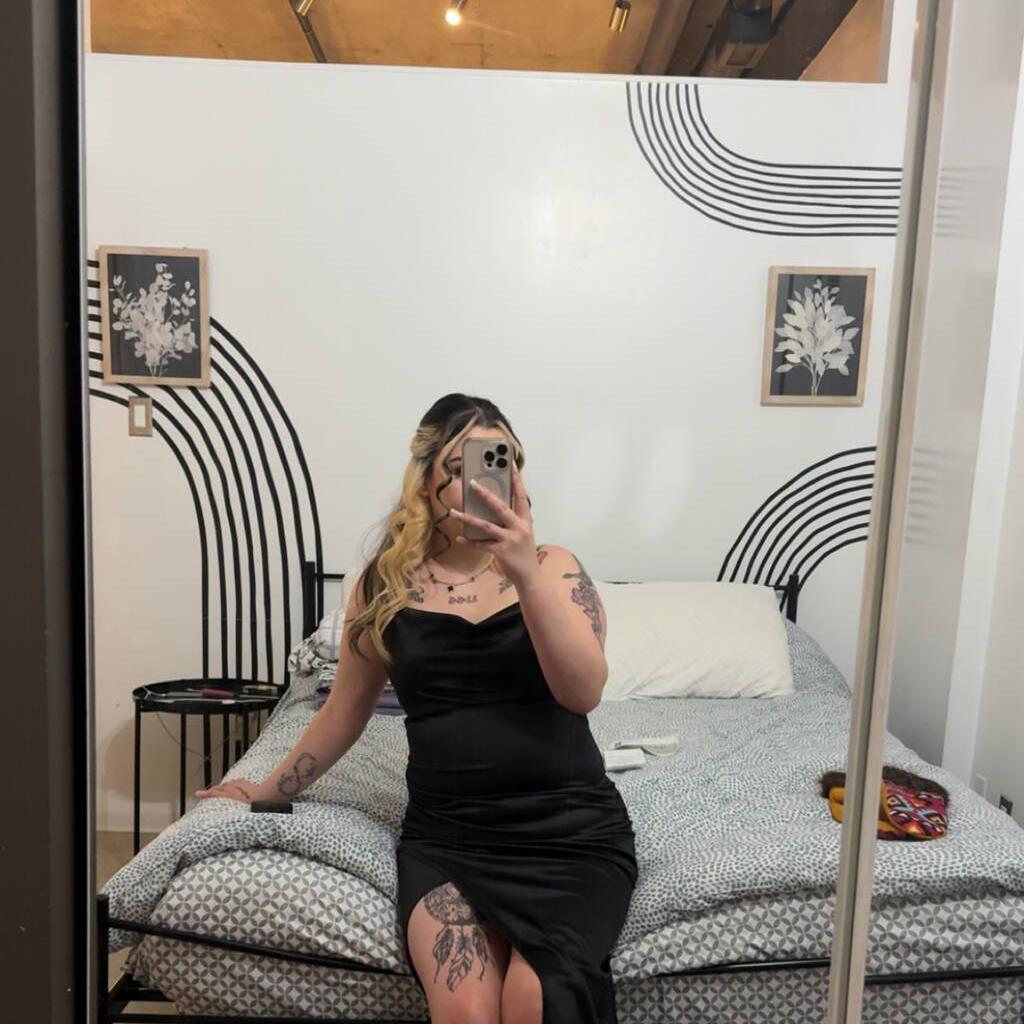 
                        Ivory GFE FS SNS
                     is Female Escorts. | Lethbridge | Alberta | Canada | canadapleasure.com 