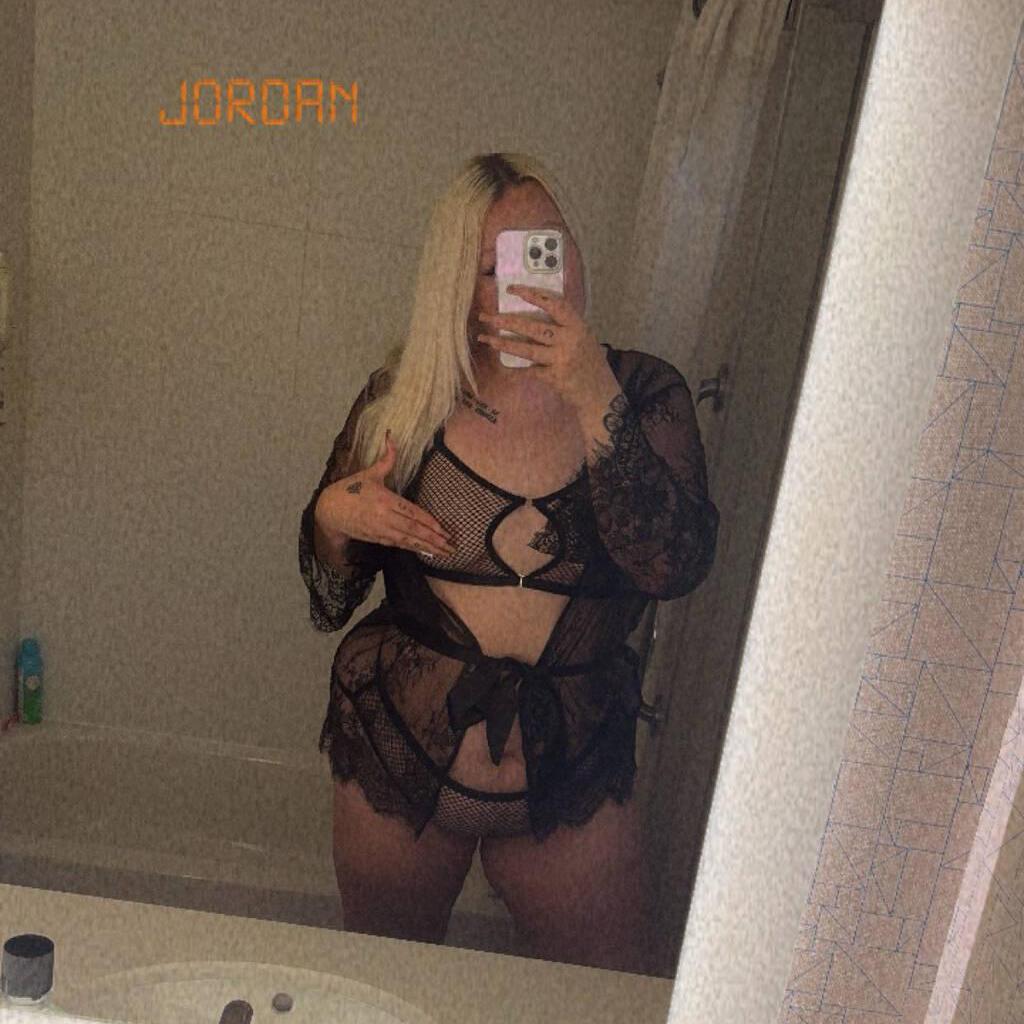 
                        Jordan2nd-4th
                     is Female Escorts. | Brandon | Manitoba | Canada | canadapleasure.com 