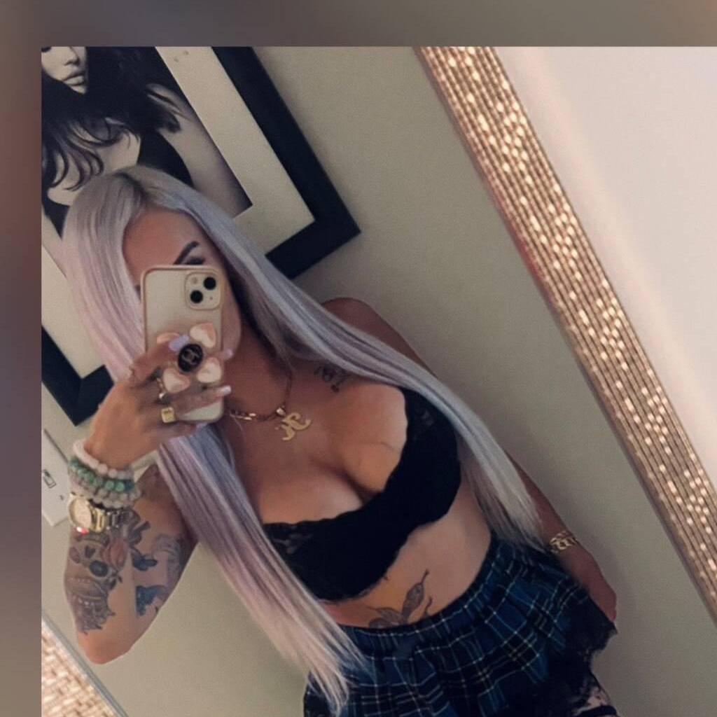 
                        Kendal
                     is Female Escorts. | Winnipeg | Manitoba | Canada | canadapleasure.com 