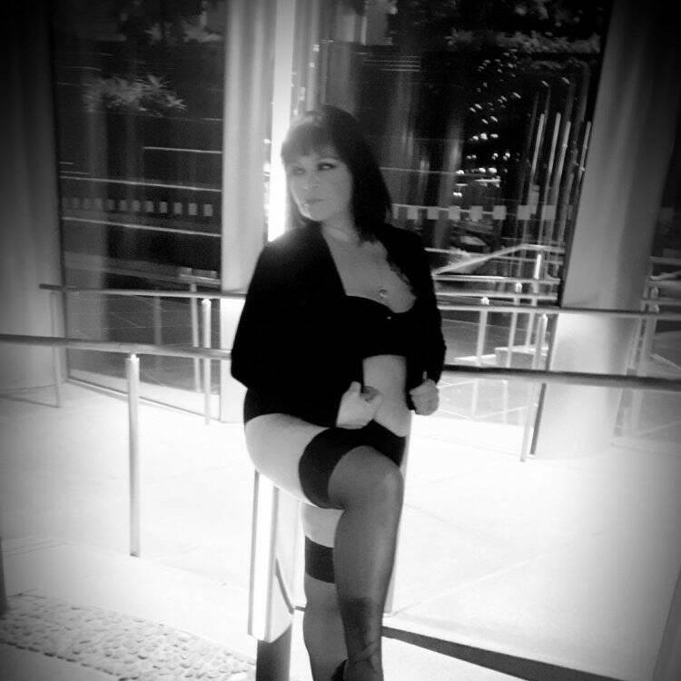 
                        Leona
                     is Female Escorts. | Calgary | Alberta | Canada | canadapleasure.com 