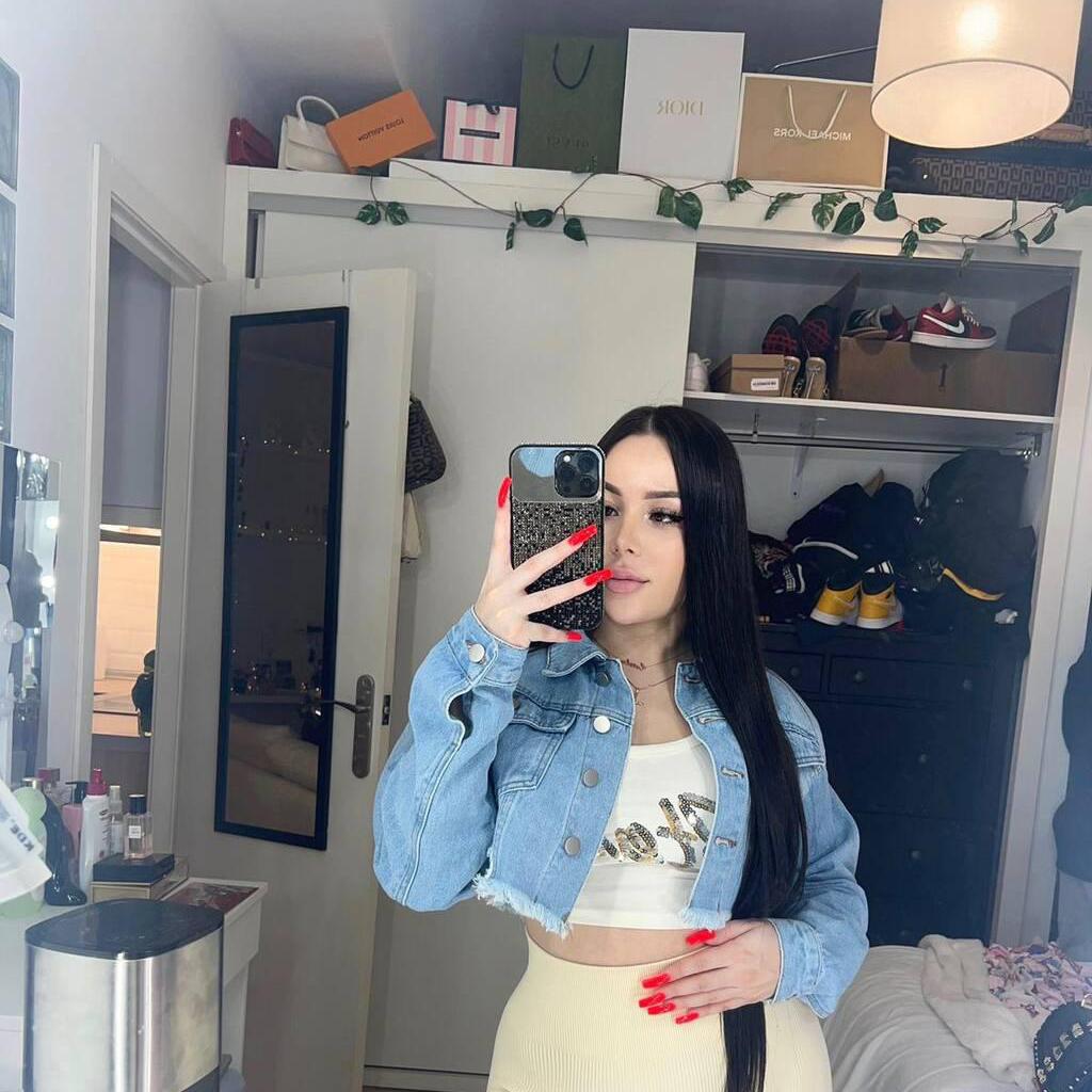 
                        Tania
                     is Female Escorts. | Medicine Hat | Alberta | Canada | canadapleasure.com 