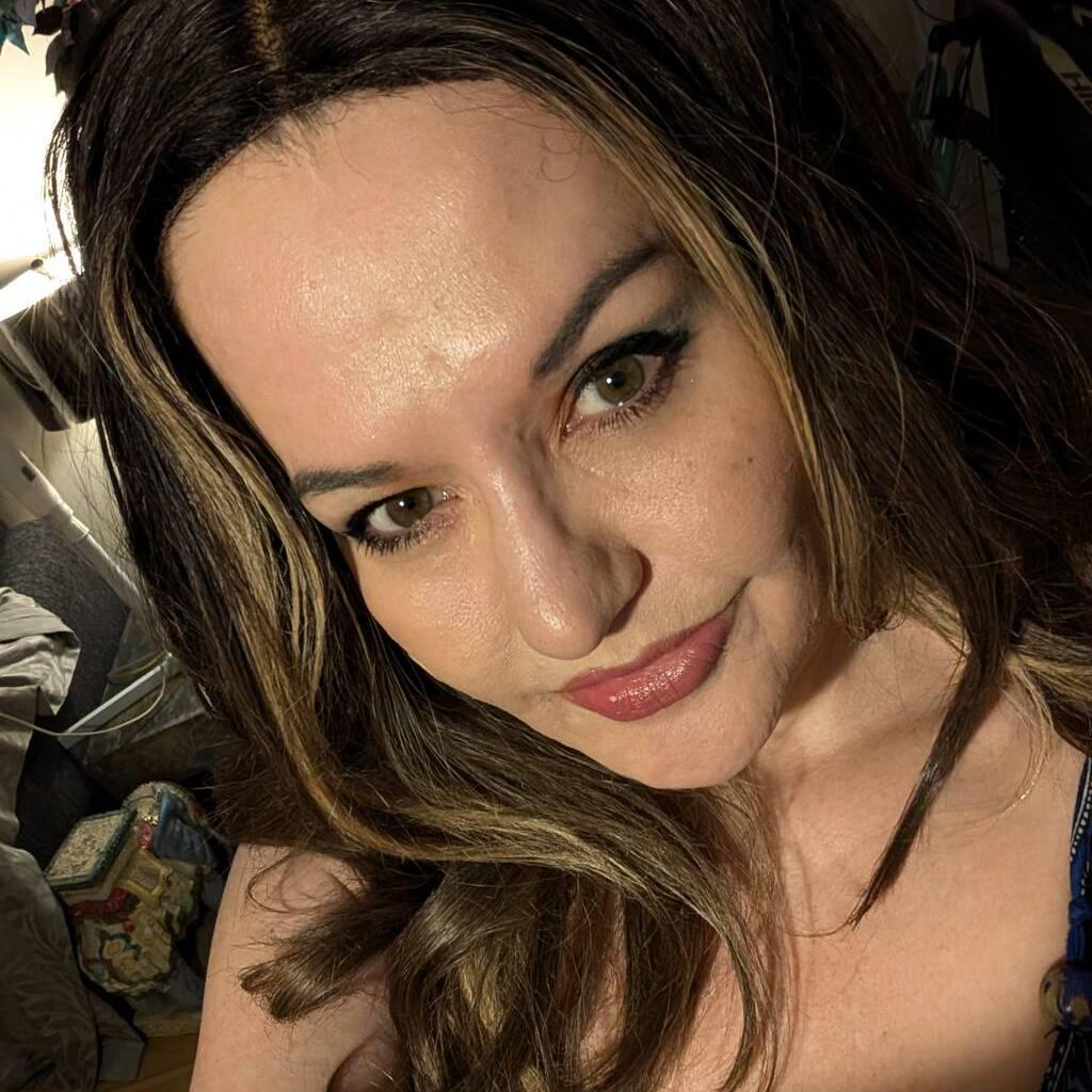 
                        Chrissy
                     is Female Escorts. | Edmonton | Alberta | Canada | canadapleasure.com 