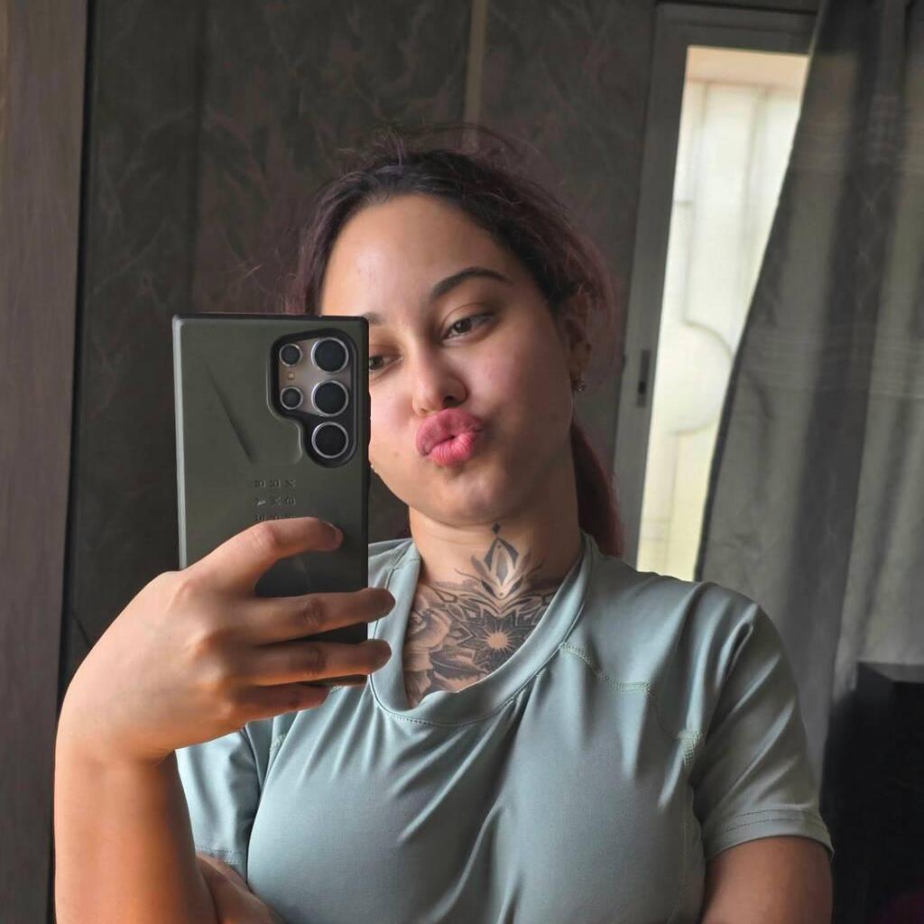 
                        Simran
                     is Female Escorts. | windsor | Ontario | Canada | canadapleasure.com 