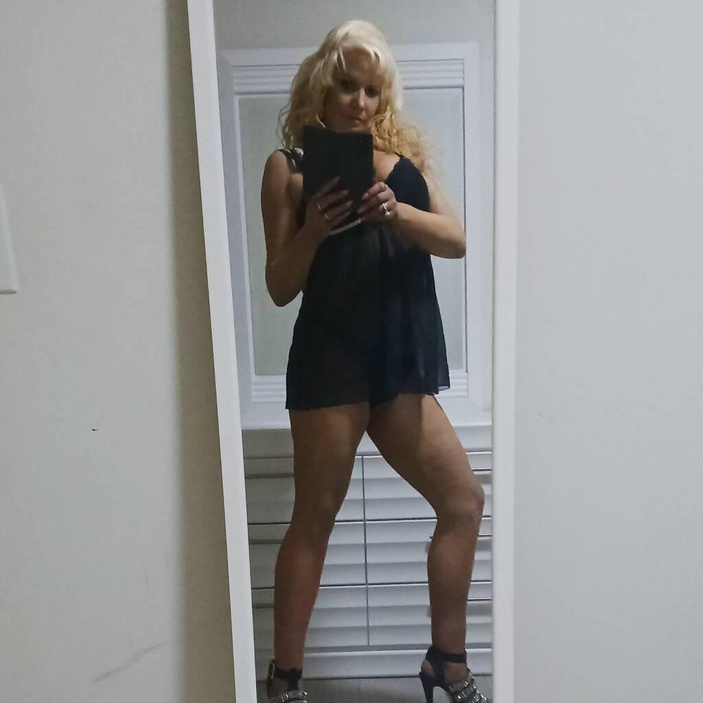 
                        Tiffany
                     is Female Escorts. | Vancouver | British Columbia | Canada | canadapleasure.com 