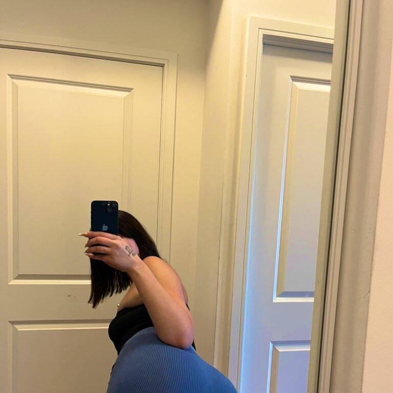 
                        Winter Cakez
                     is Female Escorts. | Barrie | Ontario | Canada | canadapleasure.com 