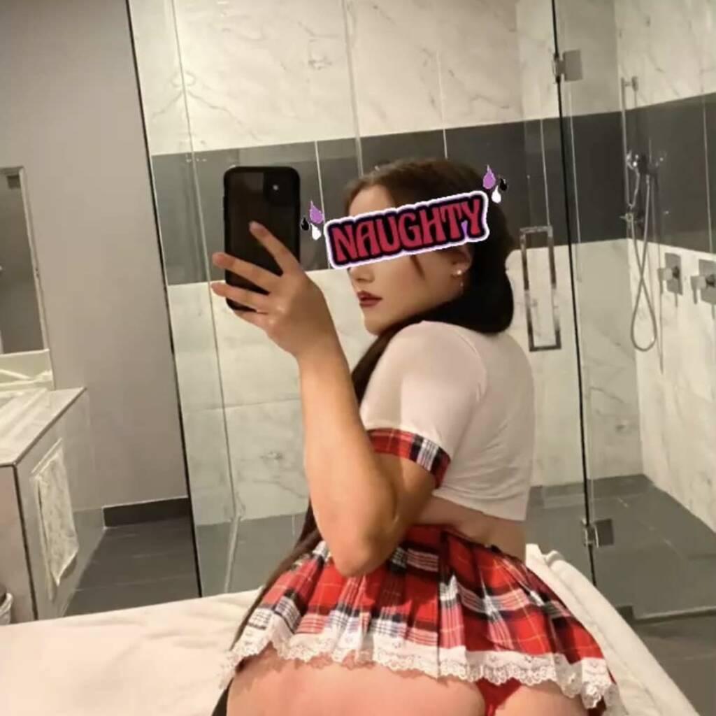 
                        Aria
                     is Female Escorts. | Barrie | Ontario | Canada | canadapleasure.com 