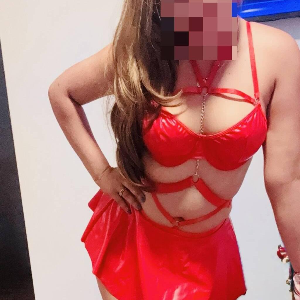 
                        Mia
                     is Female Escorts. | Hamilton | Ontario | Canada | canadapleasure.com 