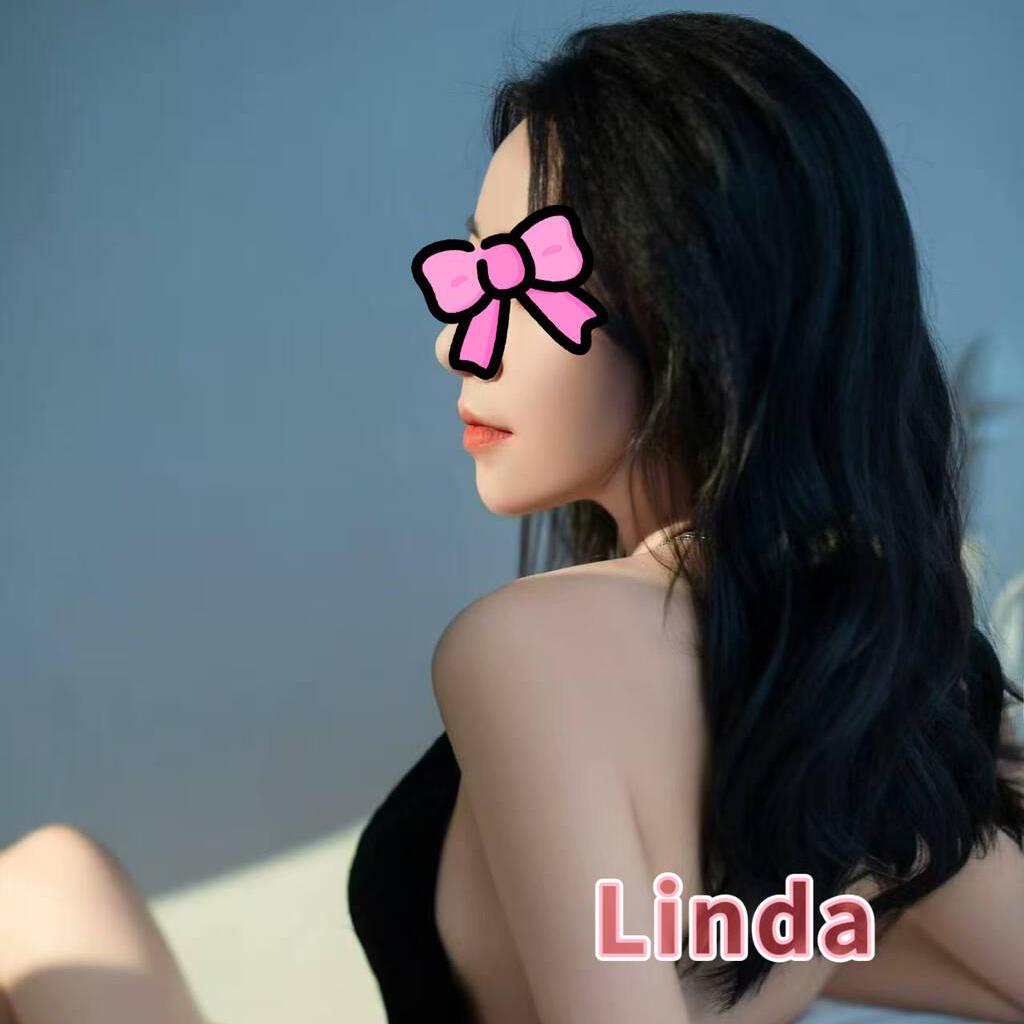 
                        Lucky
                     is Female Escorts. | Regina | Saskatchewan | Canada | canadapleasure.com 