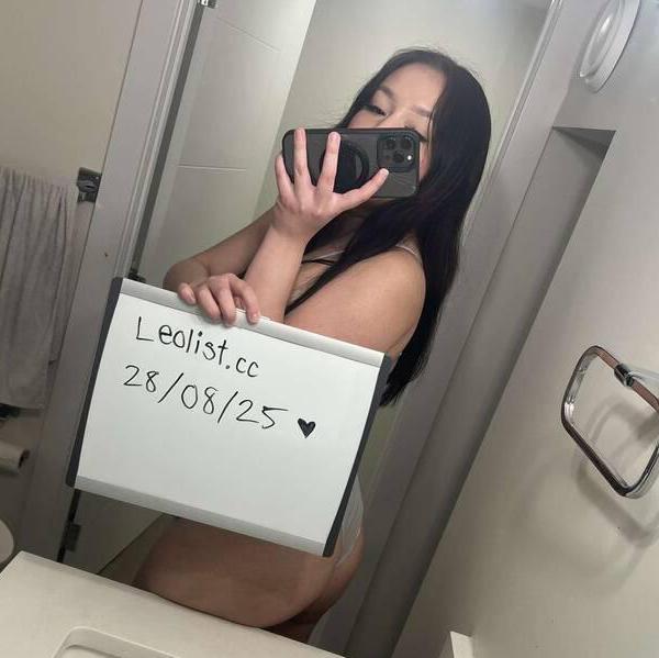 
                        Lola
                     is Female Escorts. | Edmonton | Alberta | Canada | canadapleasure.com 