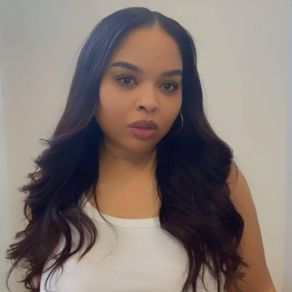 
                        Luna
                     is Female Escorts. | windsor | Ontario | Canada | canadapleasure.com 