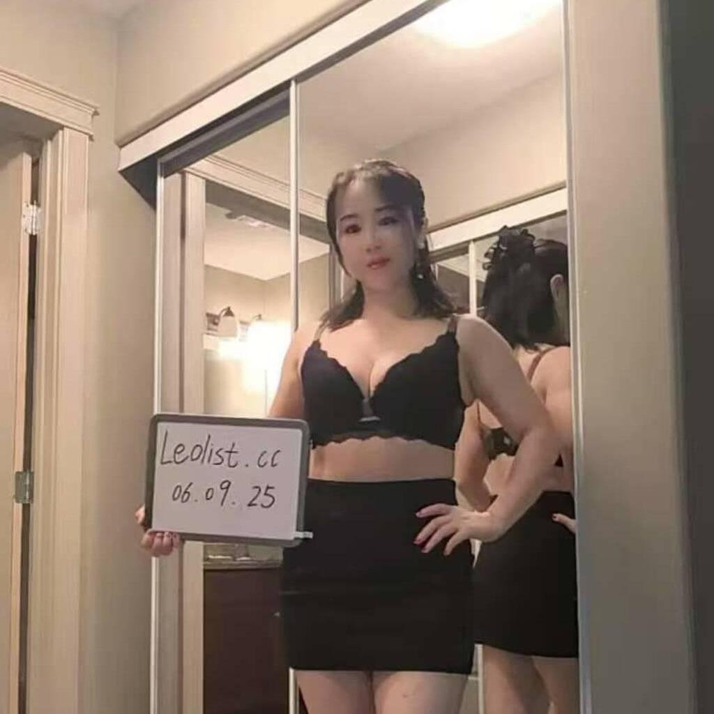 
                        Kelly& YingYing
                     is Female Escorts. | Ft Mcmurray | Alberta | Canada | canadapleasure.com 