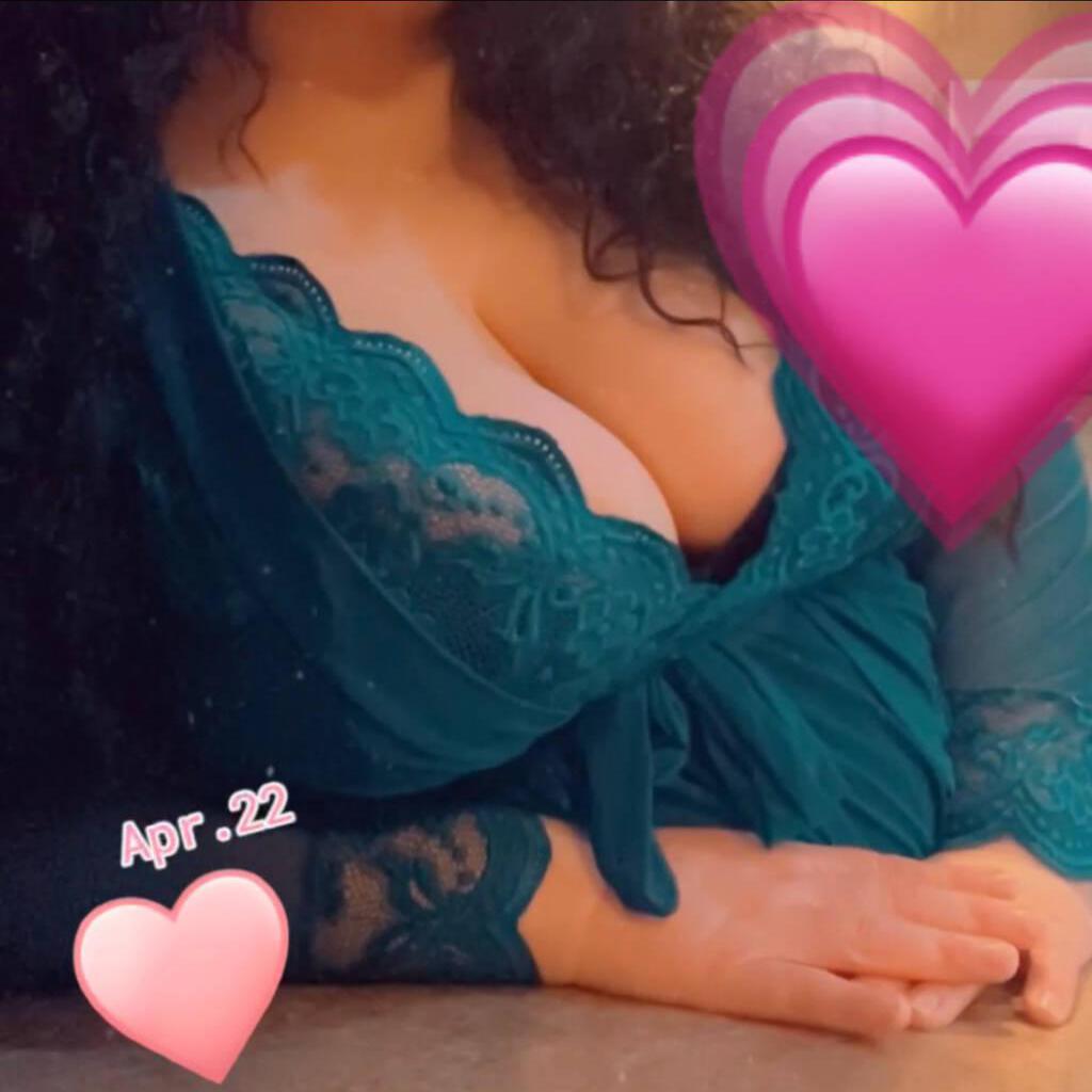 
                        Thiffany
                     is Female Escorts. | Montreal | Quebec | Canada | canadapleasure.com 