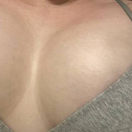 
                        Chloee Rose
                     is Female Escorts. | Kingston | Ontario | Canada | canadapleasure.com 