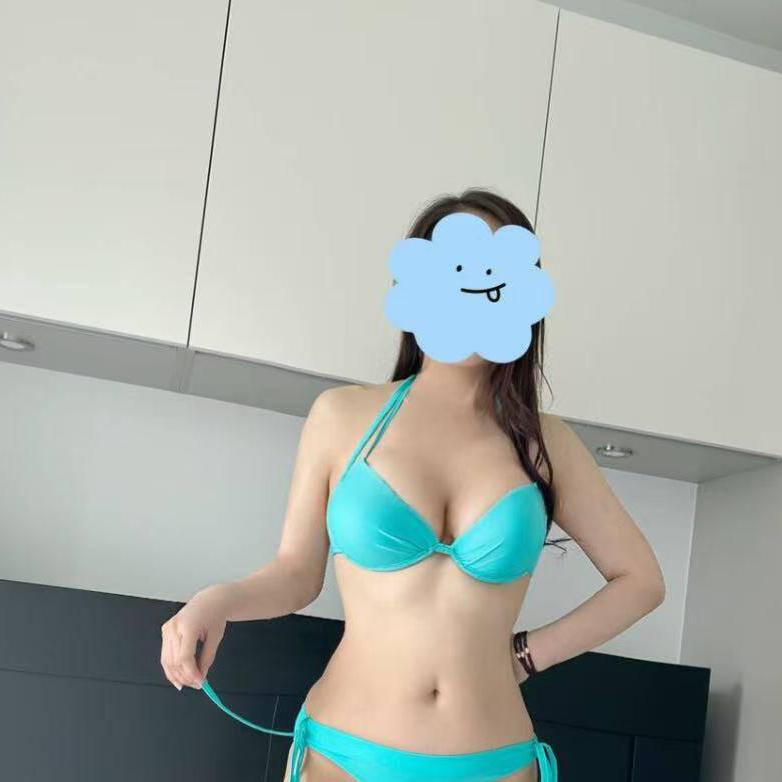 
                        Mia
                     is Female Escorts. | Quebec City | Quebec | Canada | canadapleasure.com 