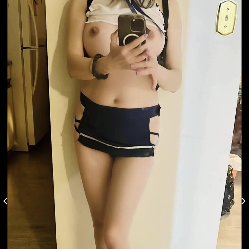 
                        Helen
                     is Female Escorts. | Abbotsford | British Columbia | Canada | canadapleasure.com 