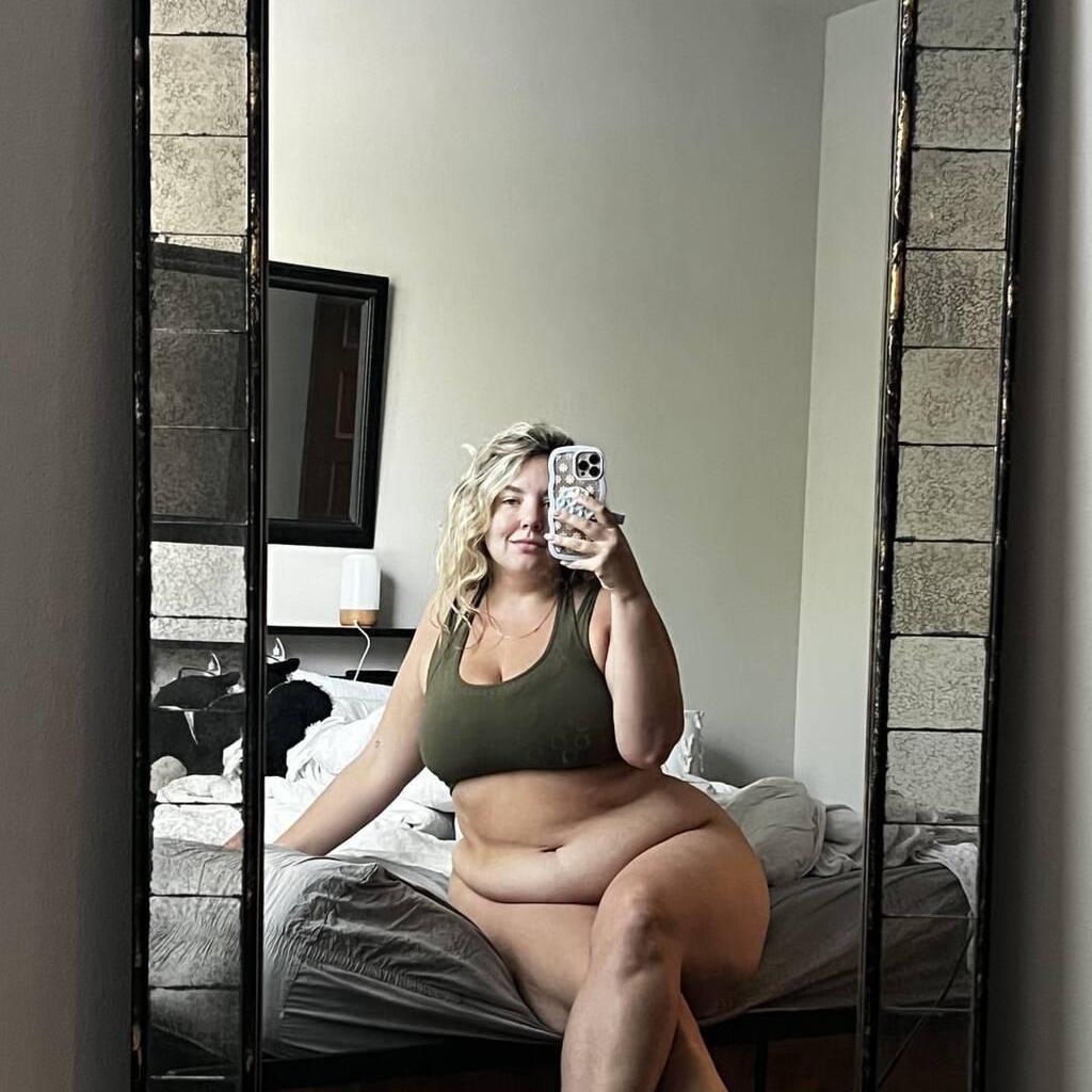 
                        Sabrina
                     is Female Escorts. | Quebec City | Quebec | Canada | canadapleasure.com 