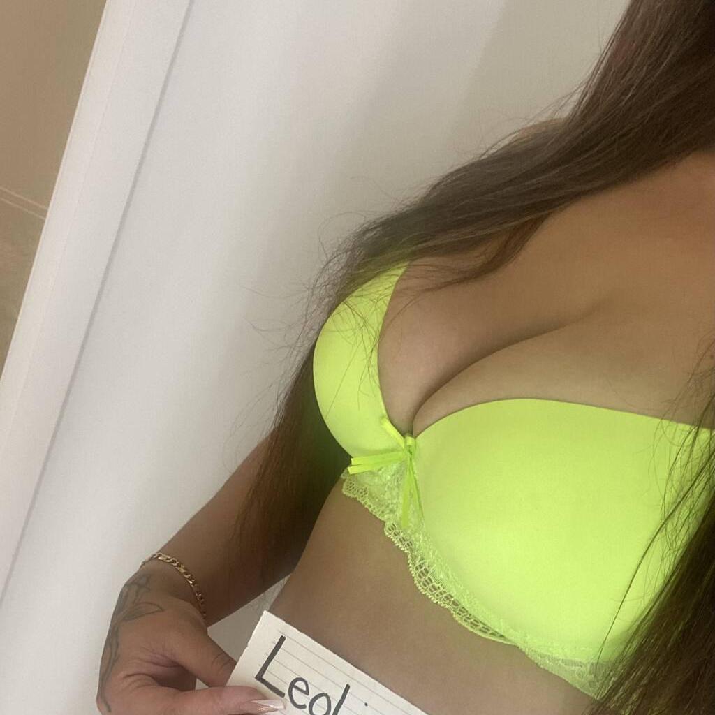 
                        Khloe
                     is Female Escorts. | Guelph | Ontario | Canada | canadapleasure.com 