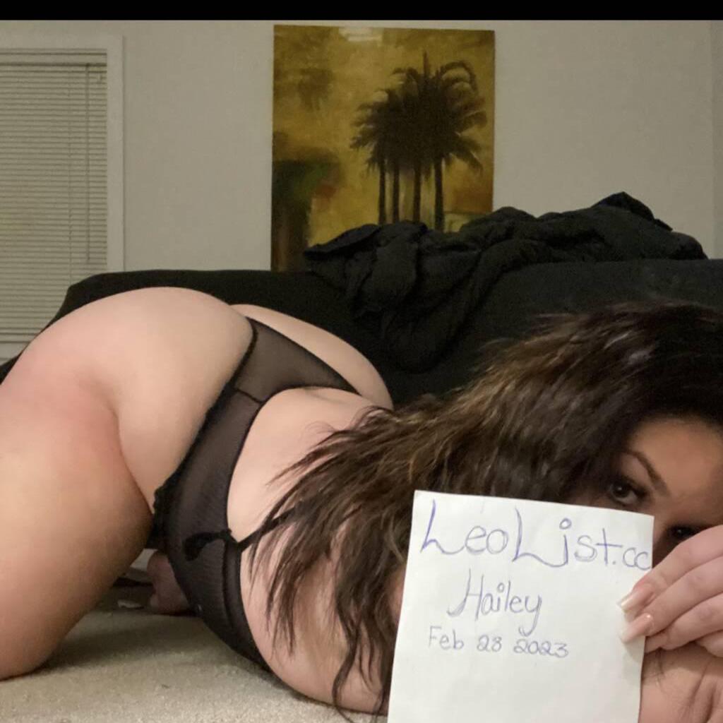 
                        hailey
                     is Female Escorts. | St. John | New Brunswick | Canada | canadapleasure.com 