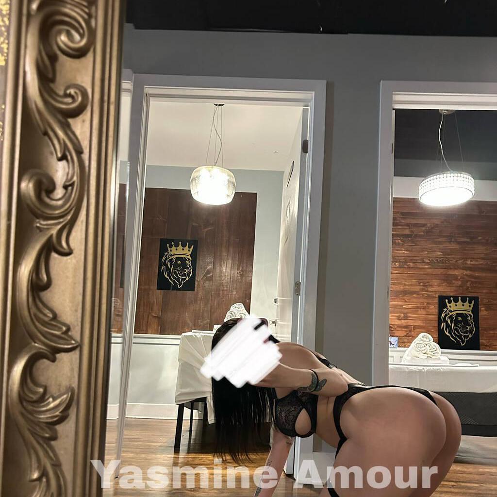 
                        Yaz
                     is Female Escorts. | Winnipeg | Manitoba | Canada | canadapleasure.com 