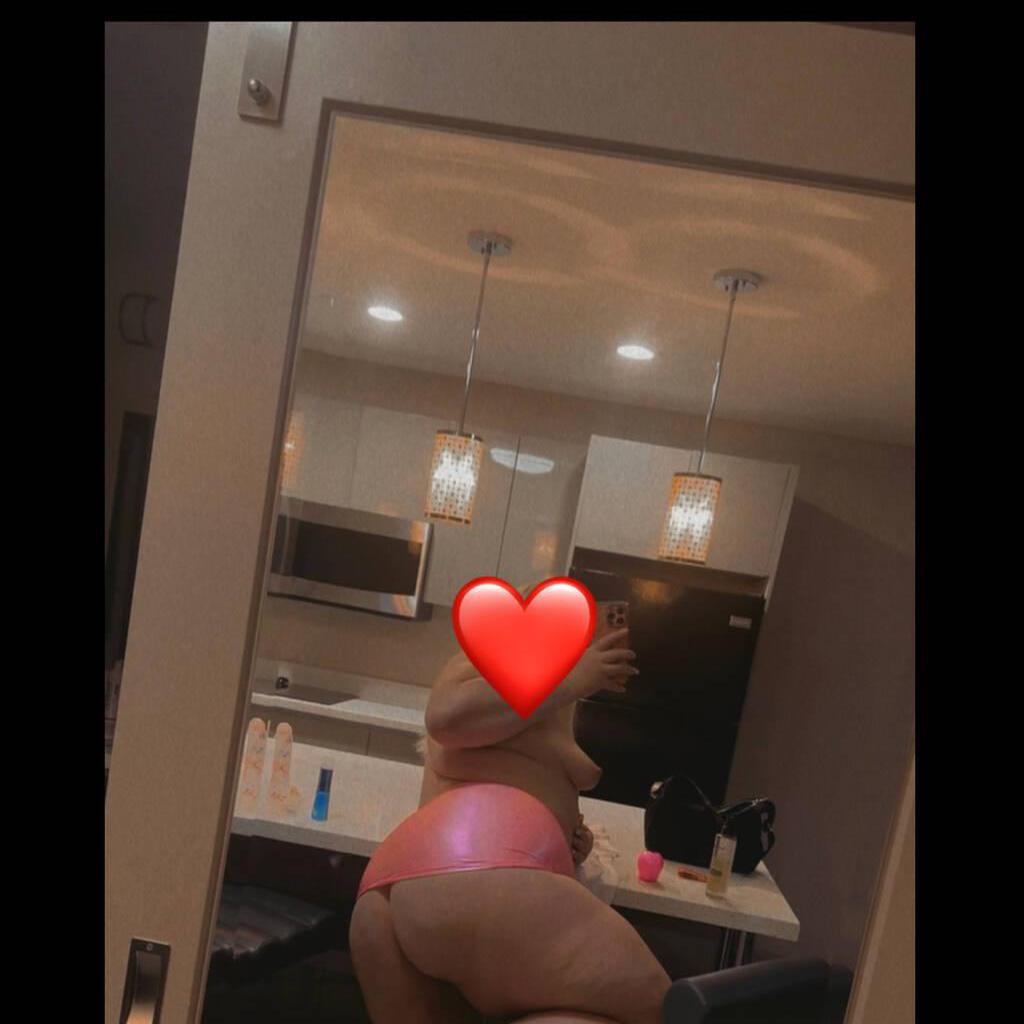 
                        Jordan
                     is Female Escorts. | Regina | Saskatchewan | Canada | canadapleasure.com 