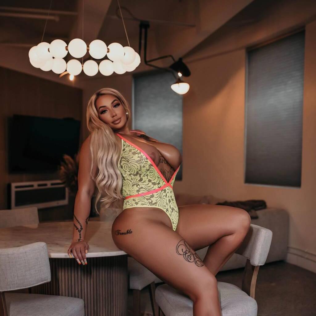 
                        Sweet kayla
                     is Female Escorts. | Regina | Saskatchewan | Canada | canadapleasure.com 