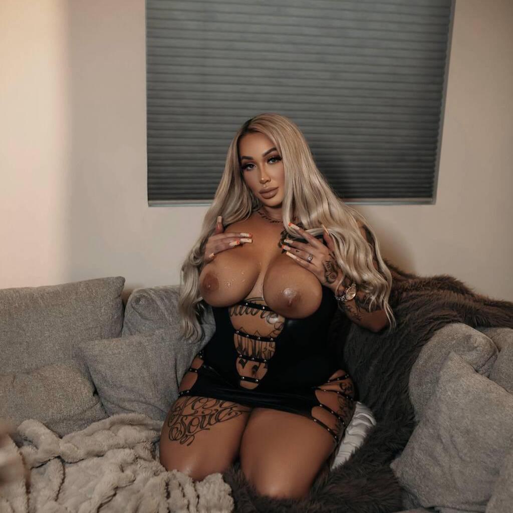 
                        Sweet kayla
                     is Female Escorts. | Regina | Saskatchewan | Canada | canadapleasure.com 