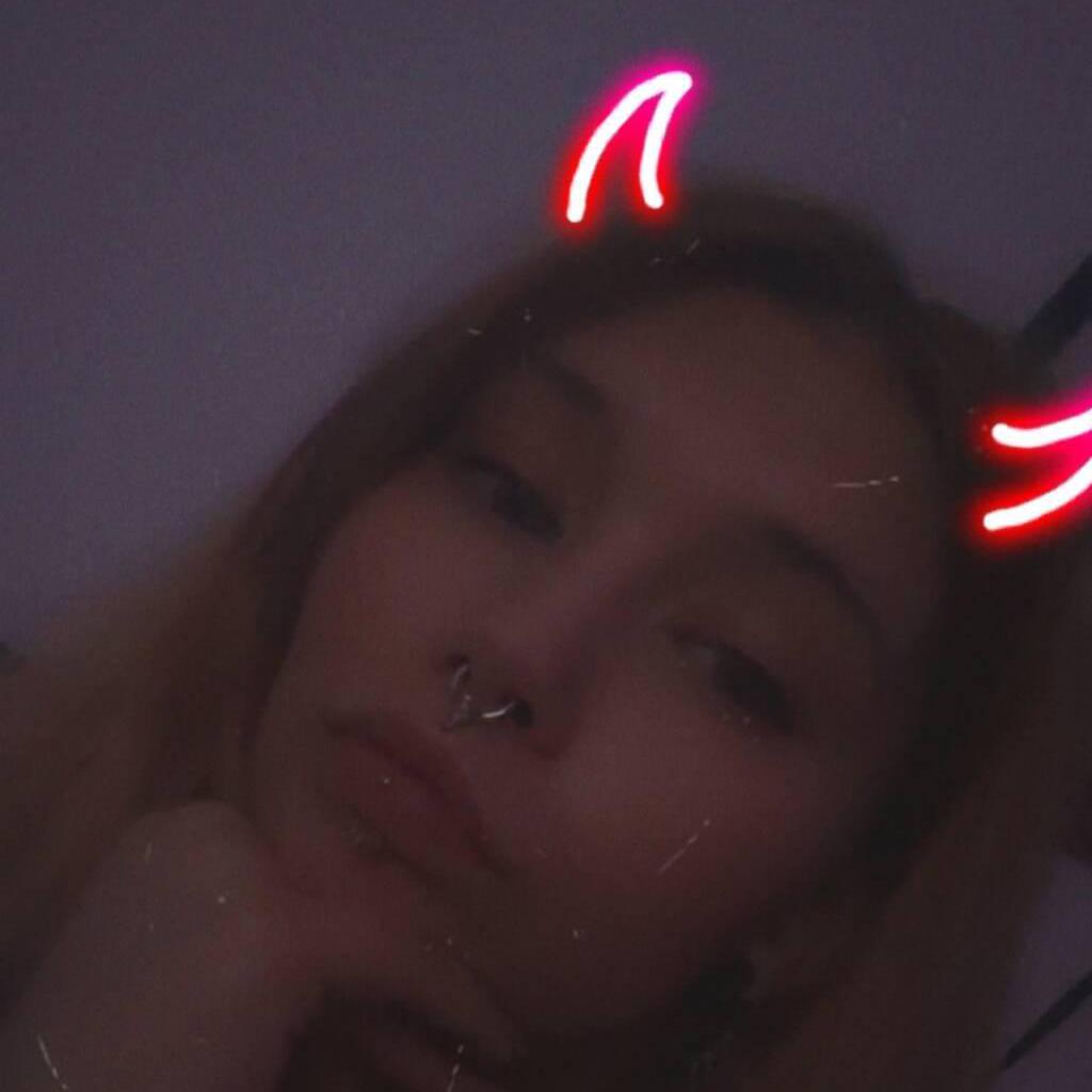 
                        Octavia
                     is Female Escorts. | Kelowna | British Columbia | Canada | canadapleasure.com 