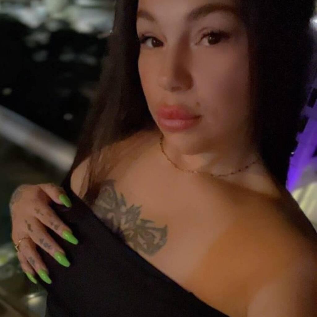 
                        Cassy
                     is Female Escorts. | Montreal | Quebec | Canada | canadapleasure.com 