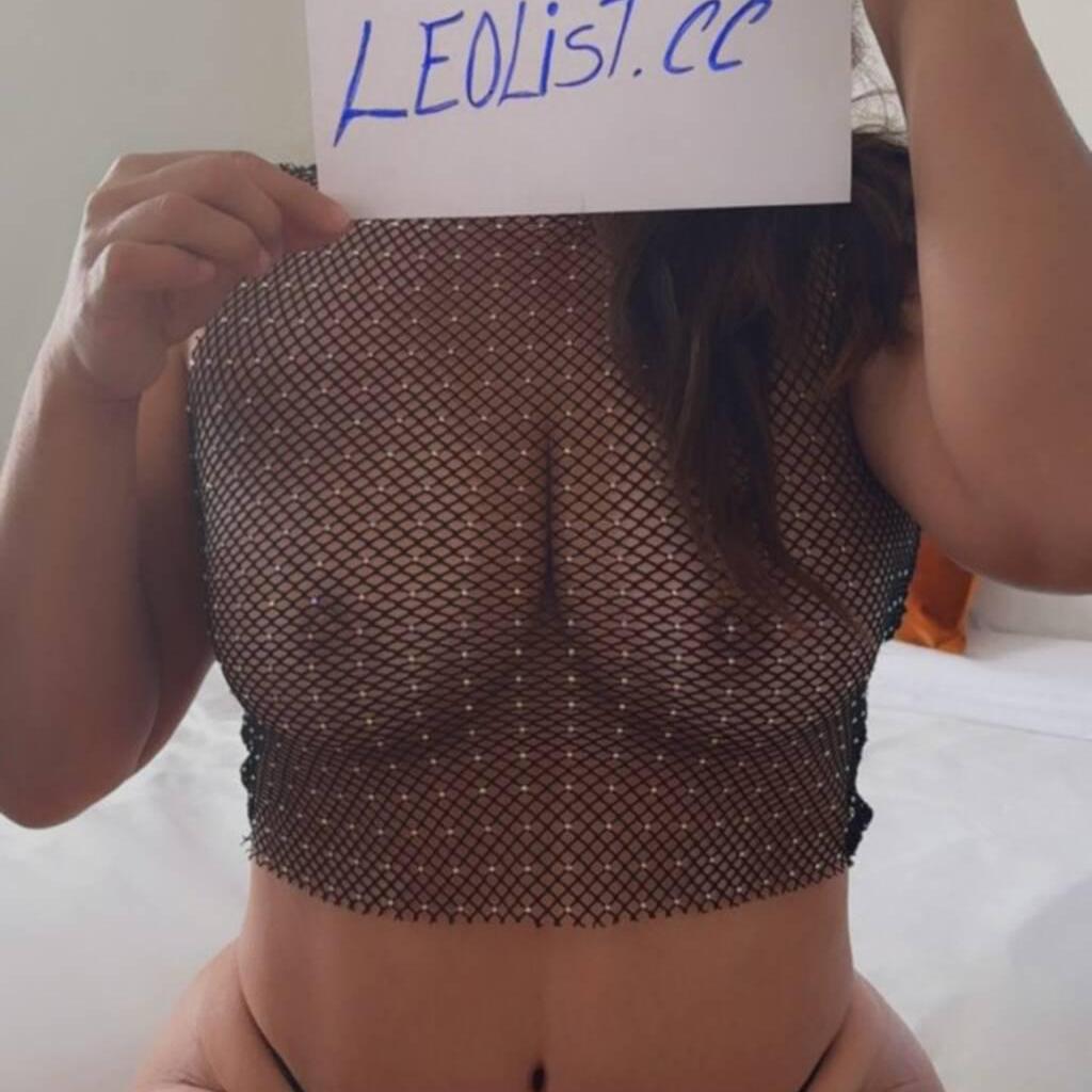 
                        Cristal
                     is Female Escorts. | windsor | Ontario | Canada | canadapleasure.com 