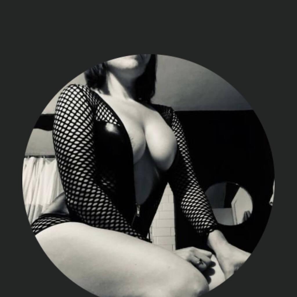 
                        Melody Merlot
                     is Female Escorts. | Regina | Saskatchewan | Canada | canadapleasure.com 