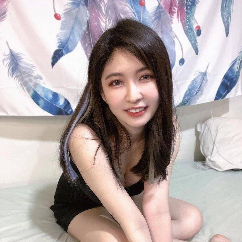 
                        Apple and Lily
                     is Female Escorts. | Ft Mcmurray | Alberta | Canada | canadapleasure.com 