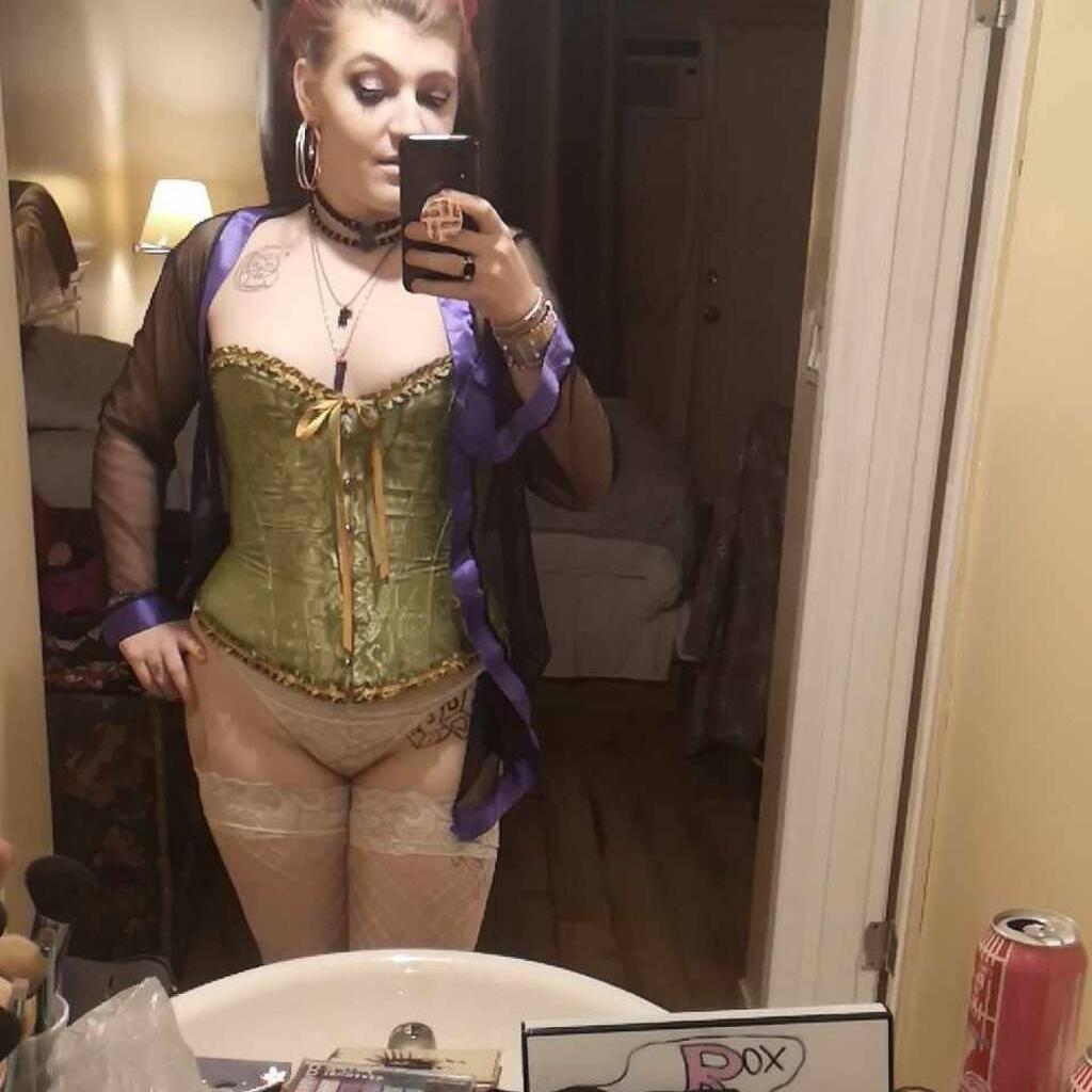 
                        Gypsy Rose
                     is Female Escorts. | Kelowna | British Columbia | Canada | canadapleasure.com 