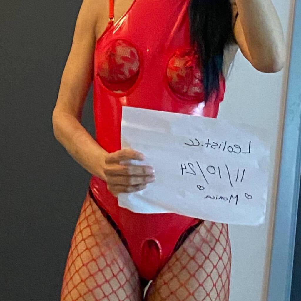 
                        Monica
                     is Female Escorts. | Kitchener | Ontario | Canada | canadapleasure.com 