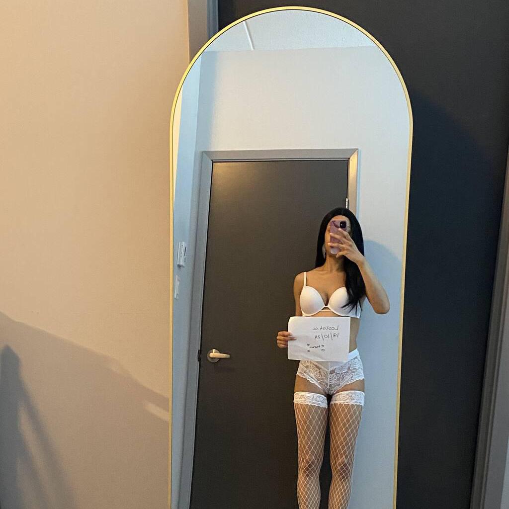 
                        Monica
                     is Female Escorts. | Kitchener | Ontario | Canada | canadapleasure.com 