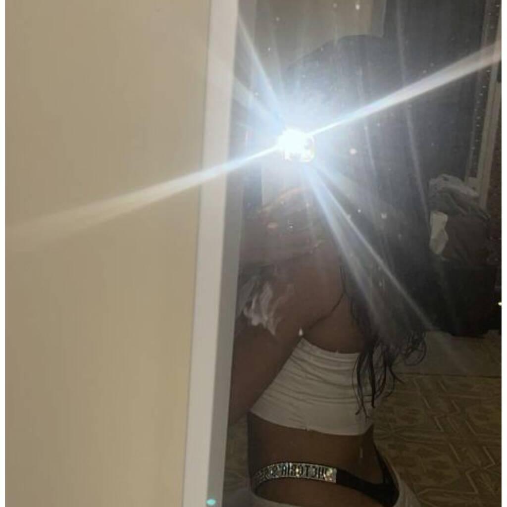 
                        Alie
                     is Female Escorts. | Saguenay | Quebec | Canada | canadapleasure.com 