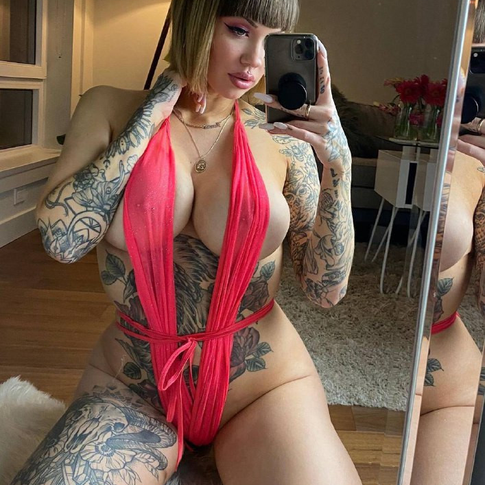 Lisa is Female Escorts. | Ottawa | Ontario | Canada | canadapleasure.com 