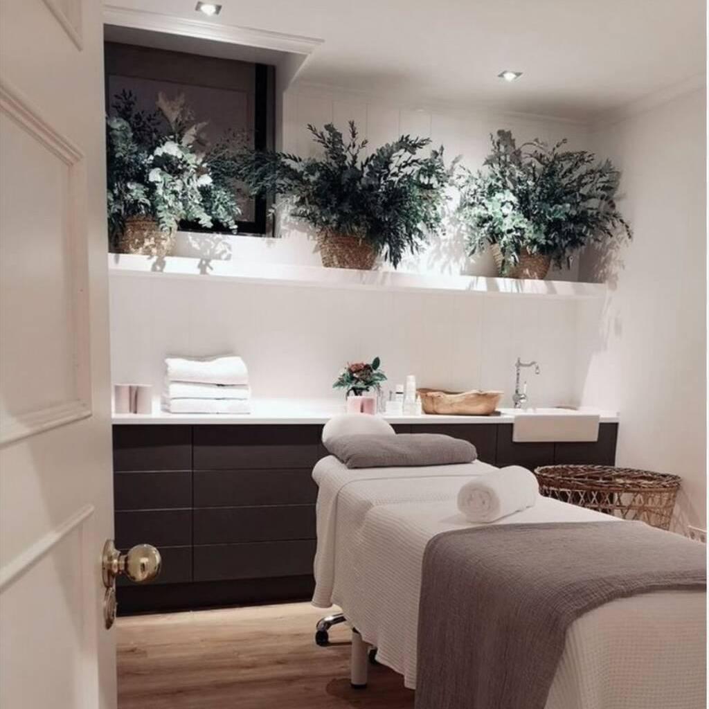 
                        EMERALD
                     is Female Escorts. | Vancouver | British Columbia | Canada | canadapleasure.com 