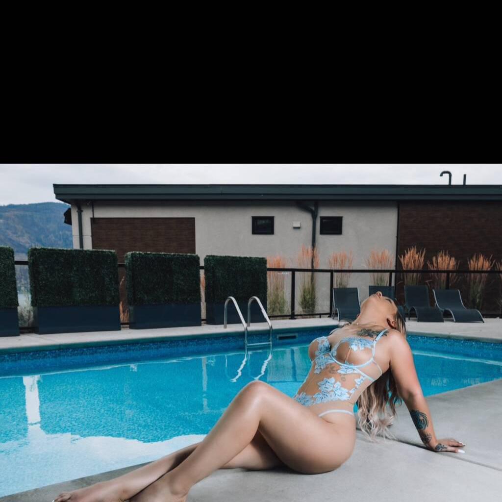 
                        Bella
                     is Female Escorts. | Kelowna | British Columbia | Canada | canadapleasure.com 