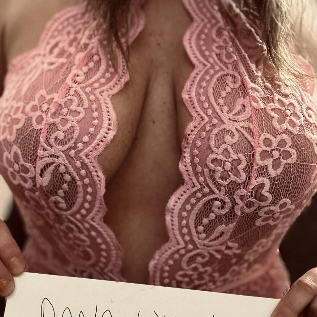 
                        dANALynn
                     is Female Escorts. | Kelowna | British Columbia | Canada | canadapleasure.com 