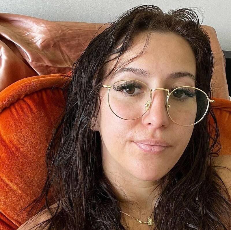 
                        Ariana Neil
                     is Female Escorts. | Comox Balley | British Columbia | Canada | canadapleasure.com 