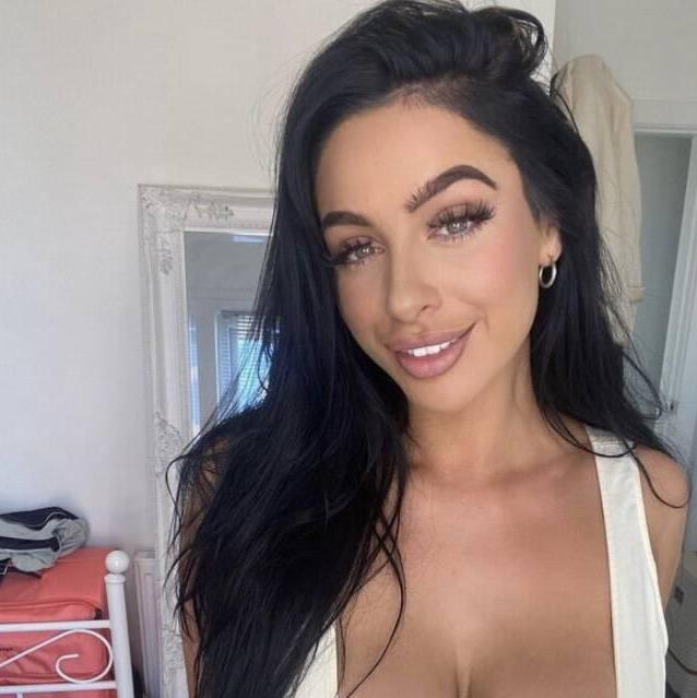 
                        Katie
                     is Female Escorts. | Winnipeg | Manitoba | Canada | canadapleasure.com 