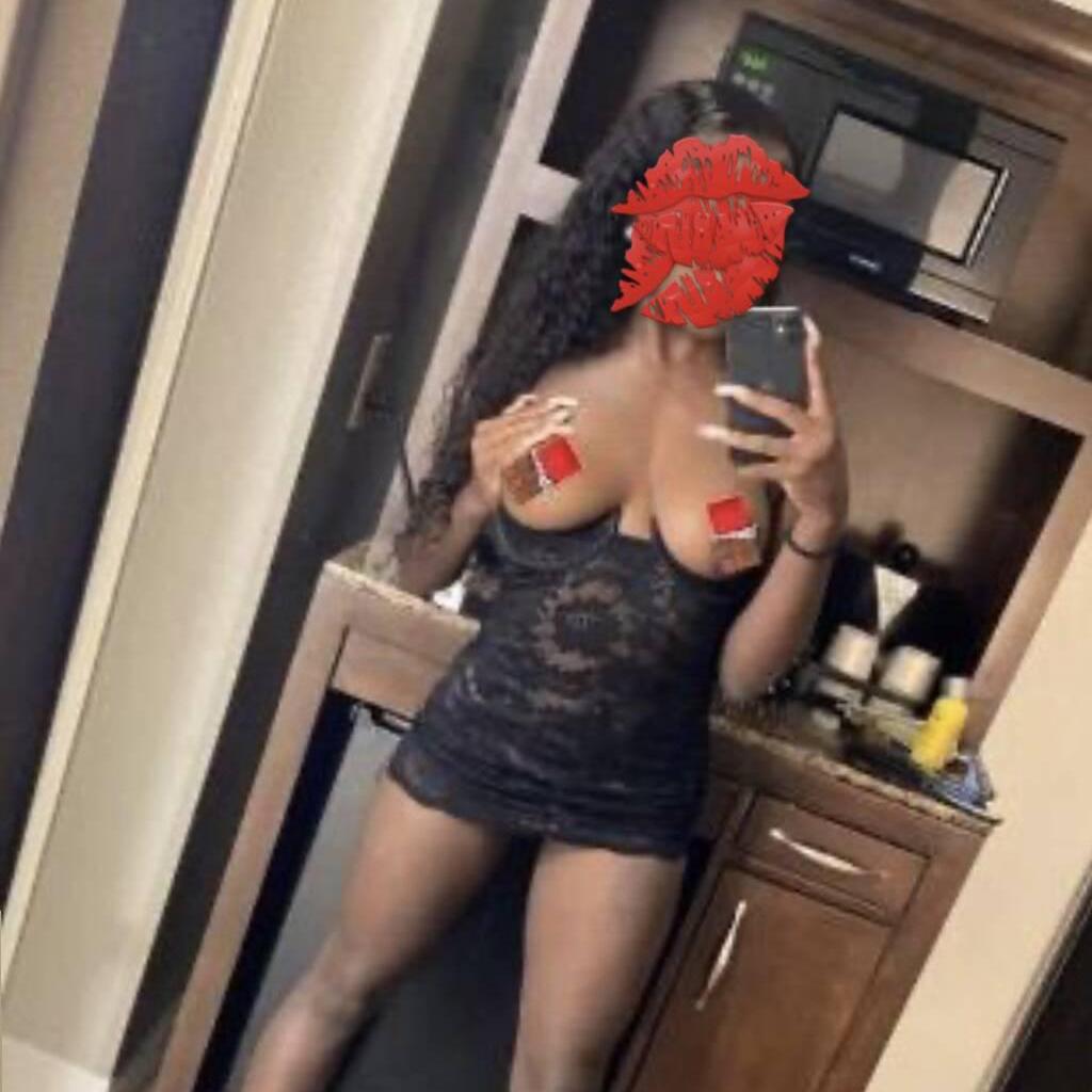 
                        Crystaal
                     is Female Escorts. | Hamilton | Ontario | Canada | canadapleasure.com 