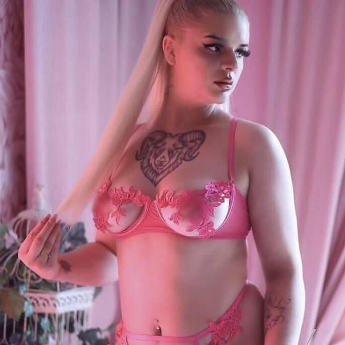 
                        Lory
                     is Female Escorts. | Saguenay | Quebec | Canada | canadapleasure.com 