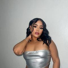 
                        Laura
                     is Female Escorts. | Sherbrooke | Quebec | Canada | canadapleasure.com 